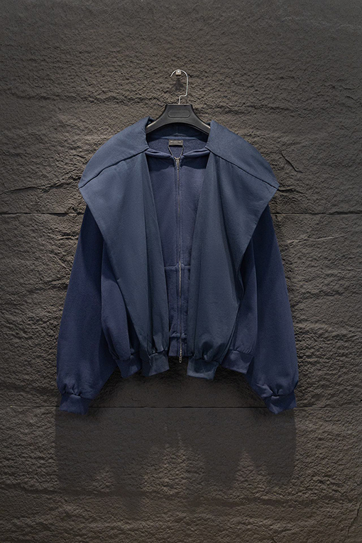 バレンシアガ Balenc1aga 英語ロゴ重工偽2点デザインコラボコレクションフード付きジッパーパーカー