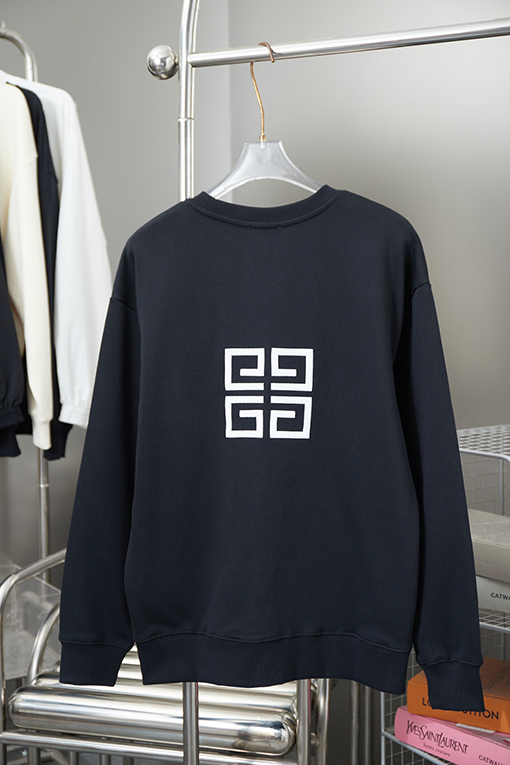 ジバンシイ クラシックなロゴ刺繍のラウンドネックパーカー