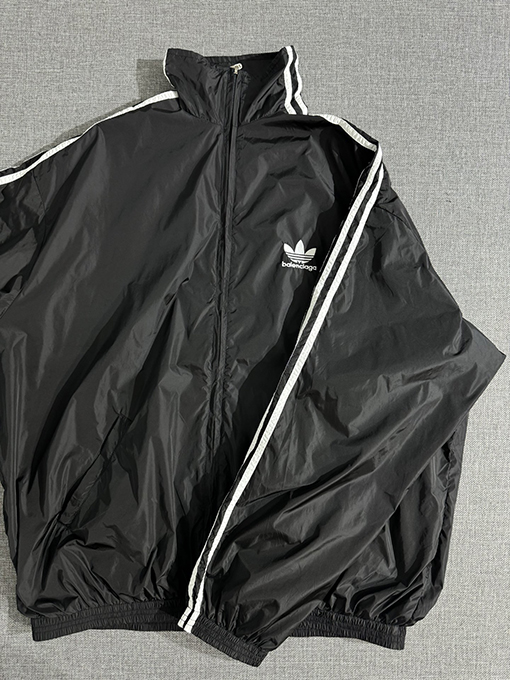 Adidas X Balenciaga クローバーコラボアルファベット刺繍ジャケット