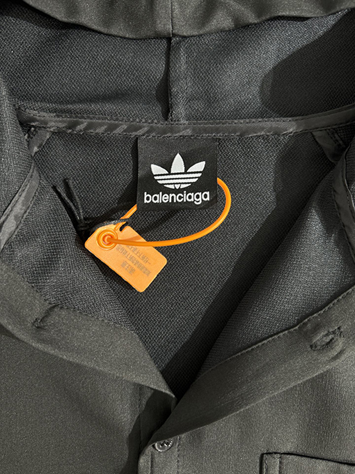 Adidas X Balenciaga コラボレーションクローバー文字刺繍ロゴトレンチコートシャツ