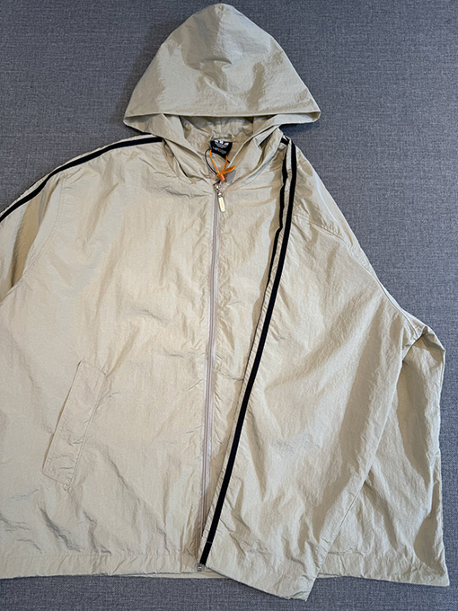 Adidas X Balenciaga コラボレーションシリーズアルファベットロゴジッパートレンチコート