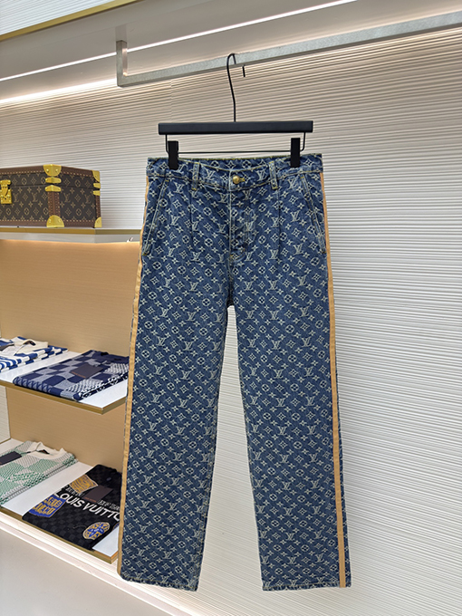 ルイヴィトン ジャカードプリントのジーンズ