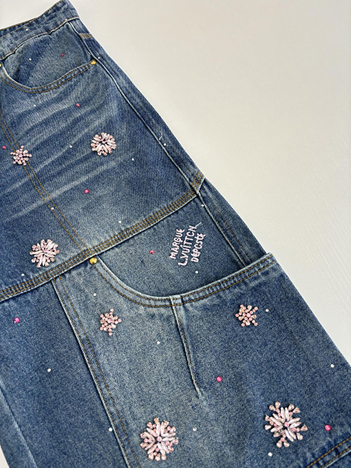 ルイヴィトン 手作り桜ラインストーン刺繍デニムパンツ