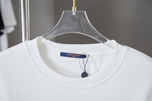 ルイヴィトン 刺繍ビーズアルファベットクルーネックパーカー