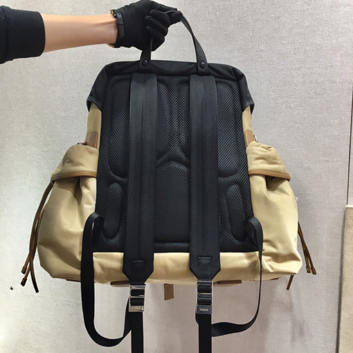 プラダスーパーコピー 新しいリュックサック