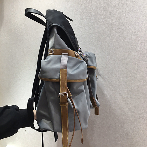 プラダスーパーコピー 新しいリュックサック