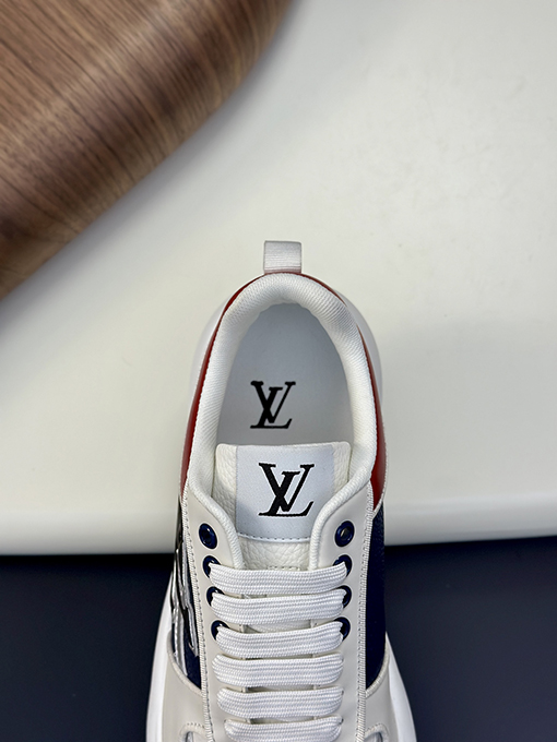 ルイヴィトンスーパーコピー Lv ロゴスポーツシューズ