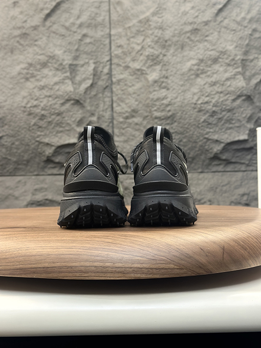 モンクレール Moncler ロゴメンズスニーカー