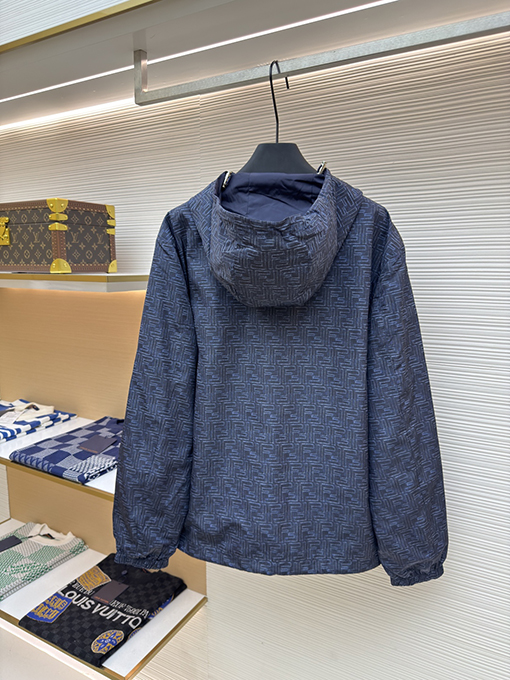 フェンディ FF ナイロン両面着用ジャケット