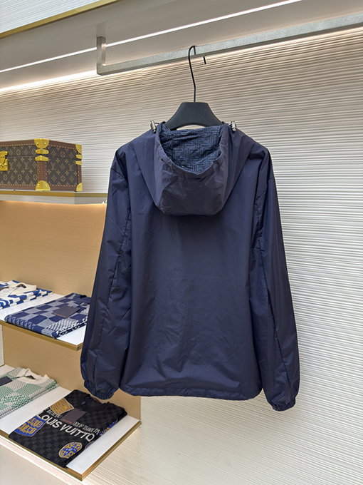 フェンディ FF ナイロン両面着用ジャケット