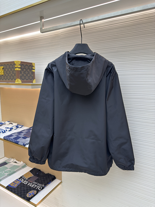 フェンディスーパーコピー 防風ファッション両面ジャケット