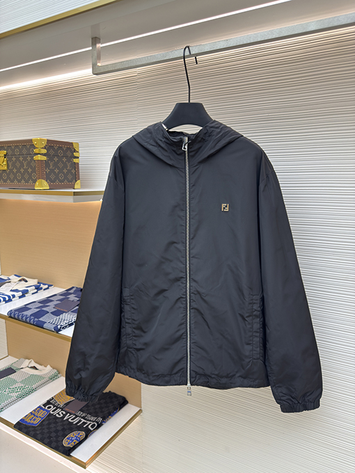 フェンディ ブラックハイテクファブリックジャケット