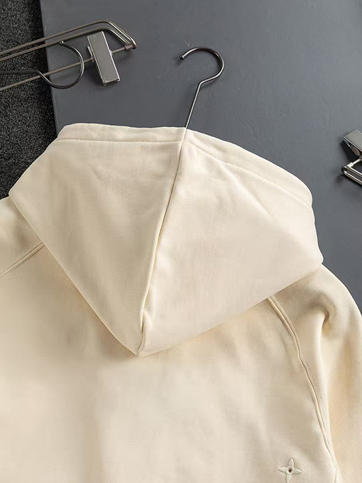 ルイヴィトン LOUIS VUITTON 刺繍ロゴパーカー