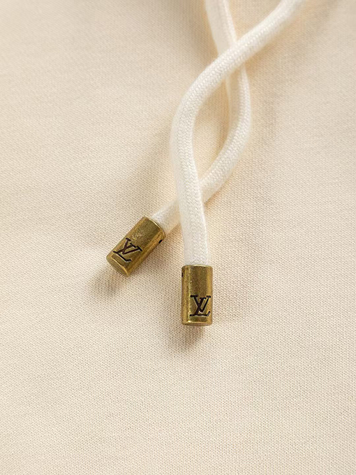 ルイヴィトン LOUIS VUITTON 刺繍ロゴパーカー