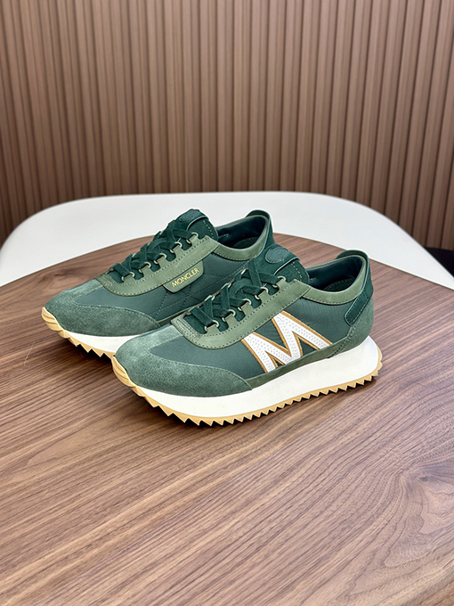 モンクレールコピー スエードレザースプライシングスニーカー