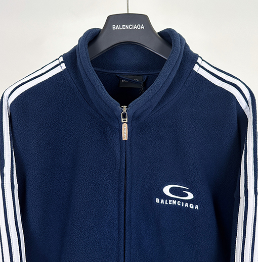 バレンシアガ Balenciaga ロゴベルベットジャケット