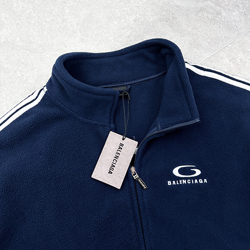 バレンシアガ Balenciaga ロゴベルベットジャケット