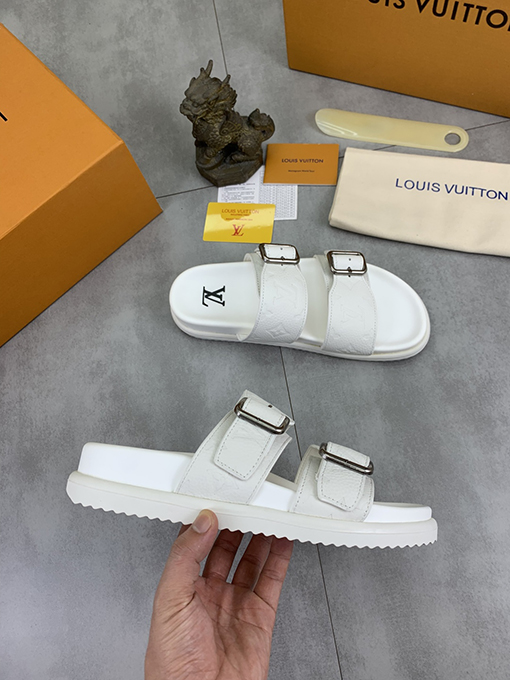 ルイヴィトン LV 新しい水染め牛里シリーズスリッパ