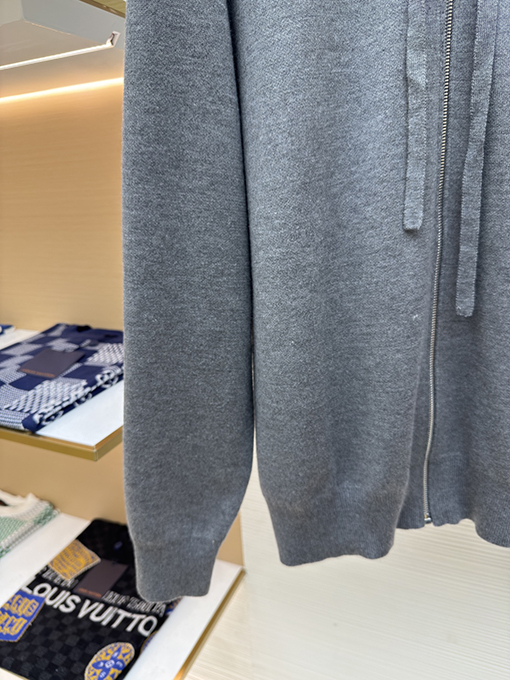ロエベスーパーコピー 秋冬の新しい Loewe Anagram ジップアップパーカー