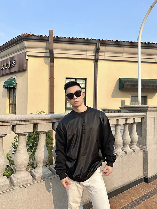 プラダ Prada Milano ステッチクルーネックパーカー