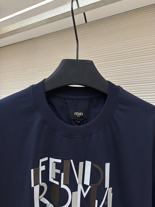 フェンディ FENDI Roma 1925 アルファベットプリント刺繍半袖Tシャツ