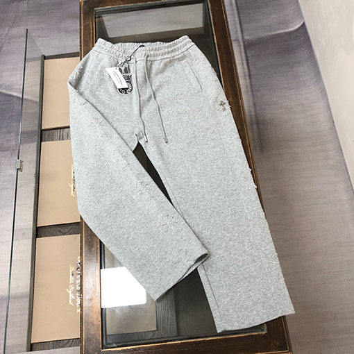 クロムハーツ 繊細な刺繍ステッカーストレートパンツ