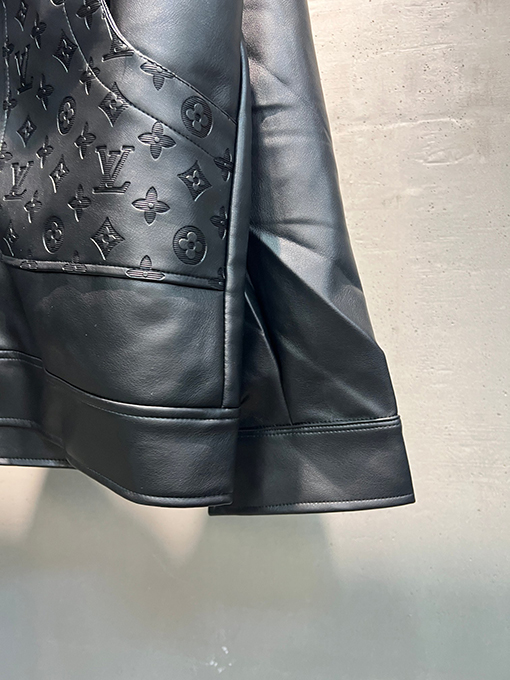 ルイヴィトン LV 高バージョンのステッチモノグラムエンボスレザージャケット