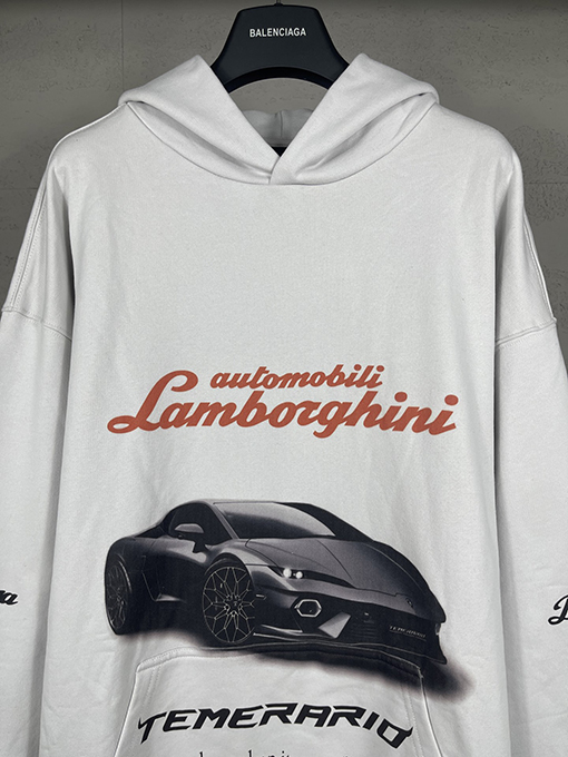 バレンシアガ Lamborghini 新しいコラボレーションモデルのストレートプリントフード付きパーカー