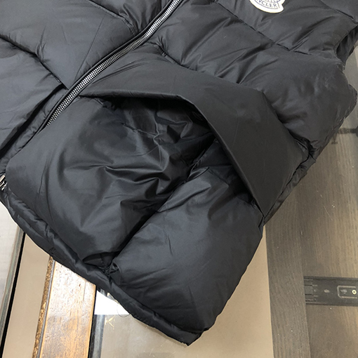 Moncler X Christopher Raxxy ファッション瑞希コラボダウンベスト