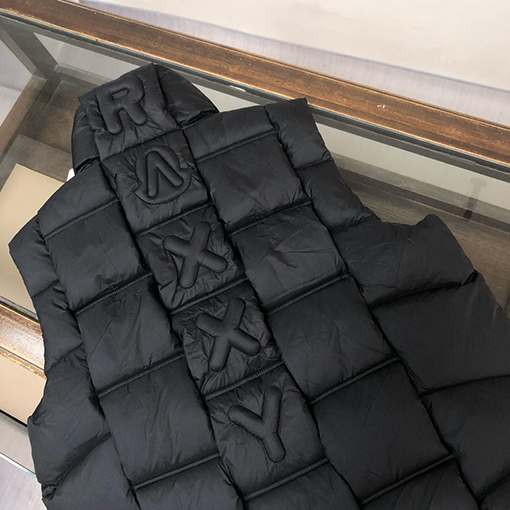 Moncler X Christopher Raxxy ファッション瑞希コラボダウンベスト