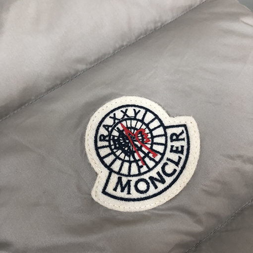 Moncler X Christopher Raxxy ファッション瑞希コラボダウンベスト
