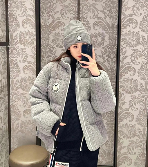 Moncler X Palm Angels コラボニットダウンジャケット
