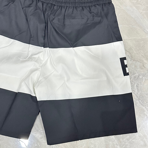 バレンシアガ Balenc1aga パネル付きカジュアルビーチショーツ