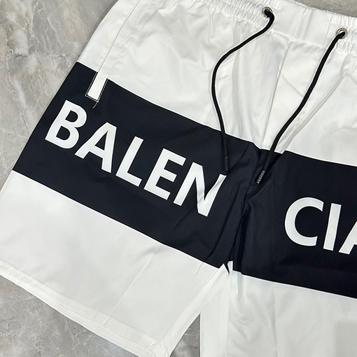 バレンシアガ Balenc1aga パネル付きカジュアルビーチショーツ