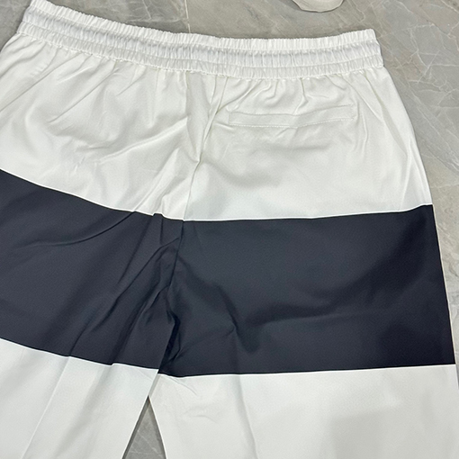 バレンシアガ Balenc1aga パネル付きカジュアルビーチショーツ