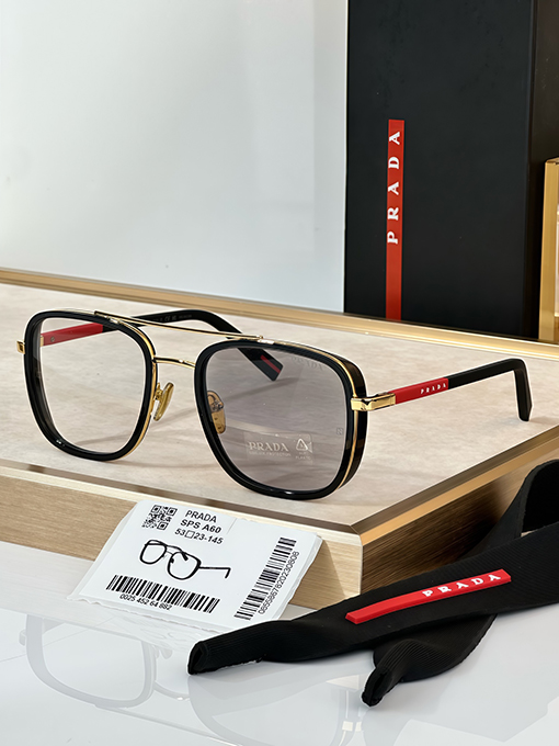 プラダスーパーコピー Linea Rossa スポーツサングラス SPS A60