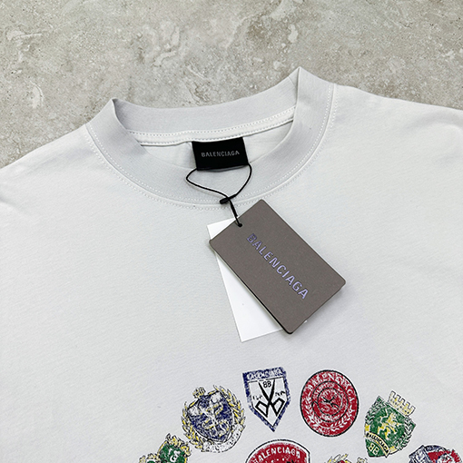 バレンシアガコピー Balenc1aga アートプリントヴィンテージ半袖Tシャツ