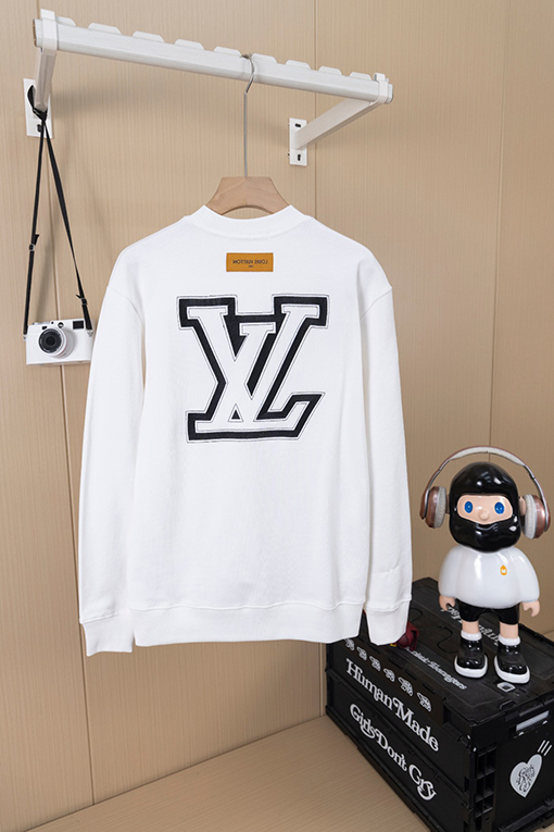 ルイヴィトン LV 大きなバックロゴ刺繍クルーネックスパーカー