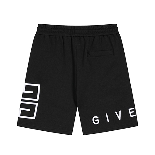 ジバンシイ GIVENCHY カウンターと同じクラシックな文字刺繍のショートパンツ