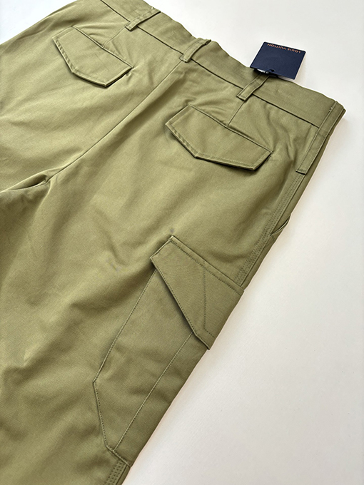 ルイヴィトンコピー Nigo ジョイント3Dポートレート刺繍ポケットオーバーオール