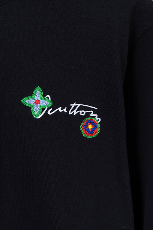 ルイヴィトンスーパーコピー 小さな花と文字の刺繍クルーネックスパーカー