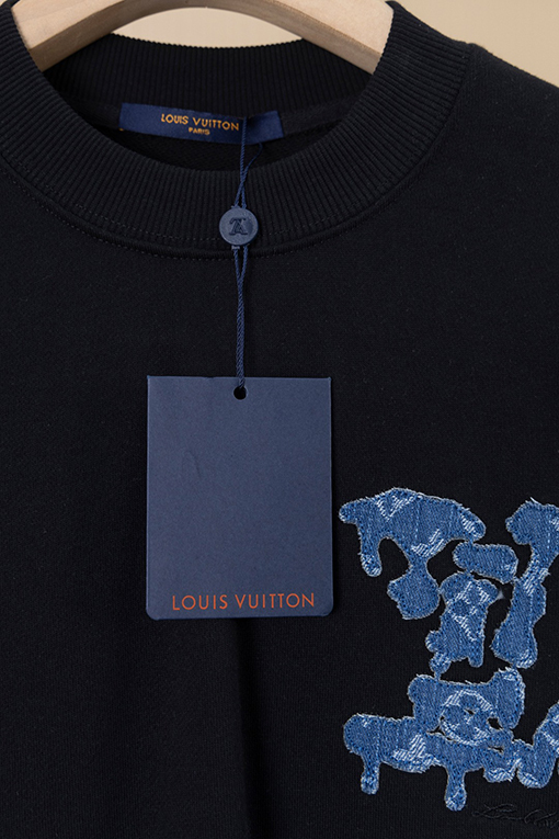 ルイヴィトン LV デニムパッチワークとロゴ刺繍クルーネックスパーカー