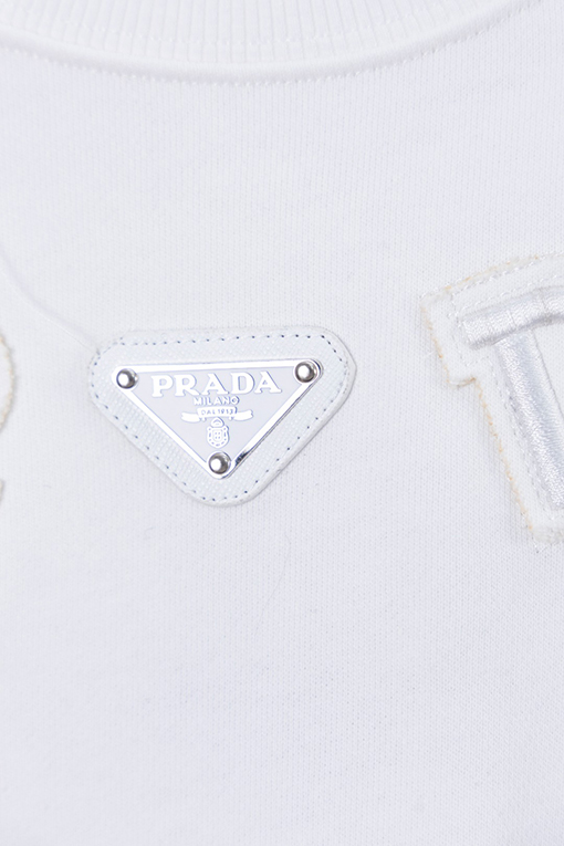 プラダコピー PRADA ネックレスパッチ アイアンロゴ 刺繍 クルーネックスパーカー