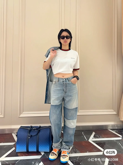 グッチ ウォッシュエンボスデニムパンツ
