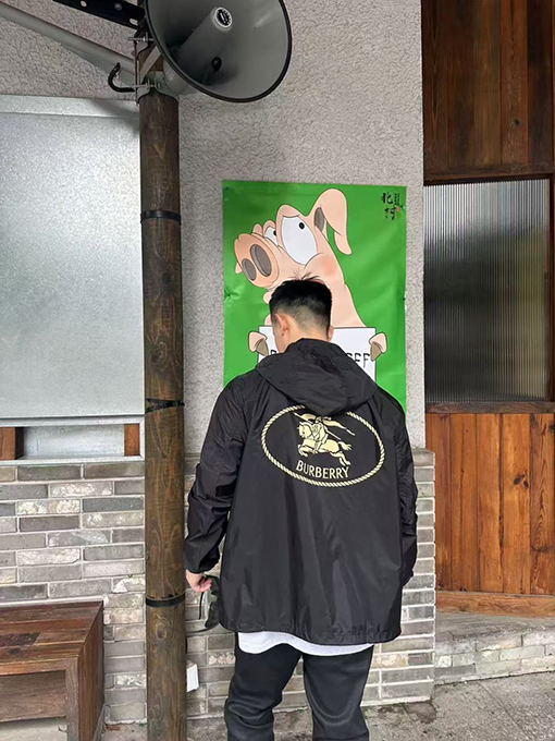 バーバリースーパーコピー ナイトシールジャケット