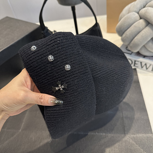 クロムハーツスーパーコピー 新しい重工業な刺繍のールキャップ