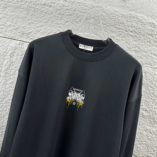 ジバンシイ クラシックウィングス トーテムレタープリント クルーネックスパーカー