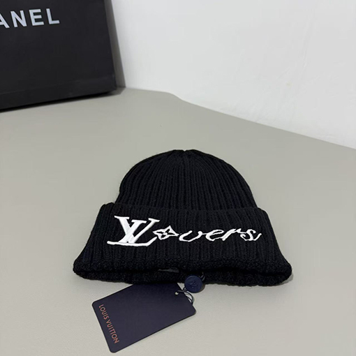 ルイヴィトン LV 刺繍ロゴニットキャップ