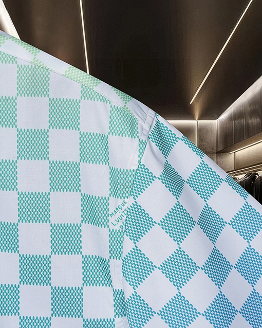 ルイヴィトンコピー Damier Monogram グラデーションチェッカーボード半袖シャツ
