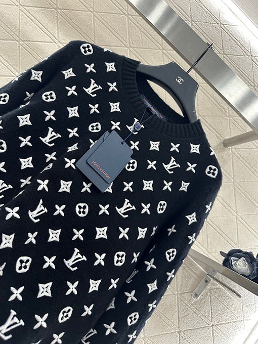 ルイヴィトンコピー 新しい刺繍ジャカードプルオーバーセーター